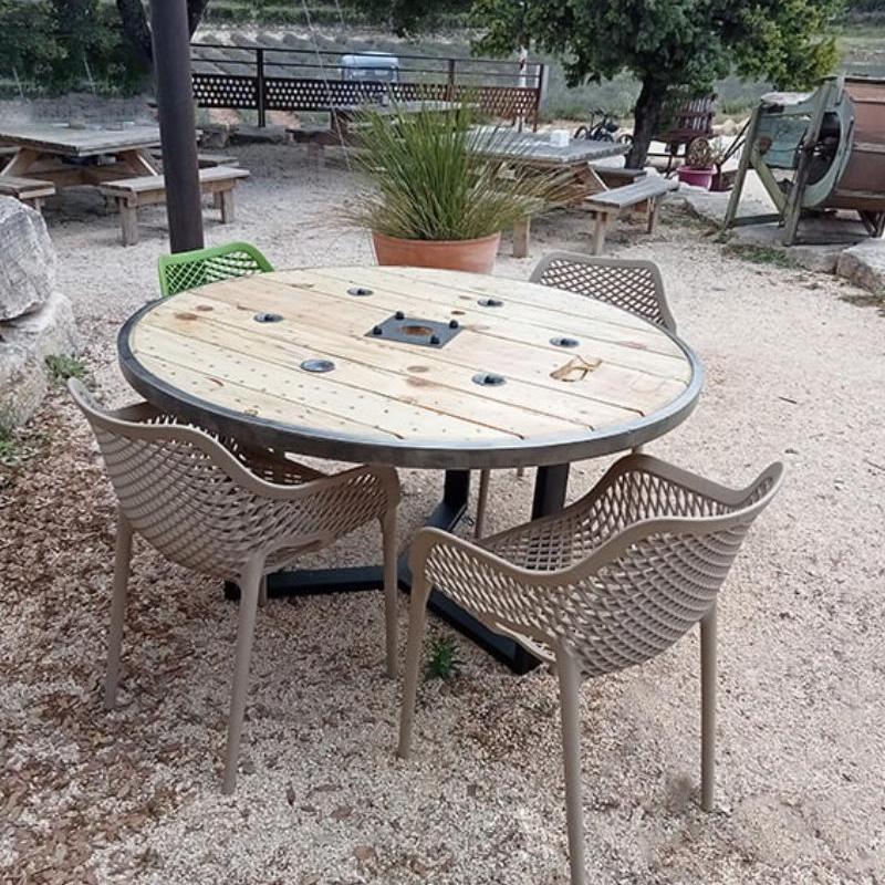 Pied étoile épais pour table extérieur